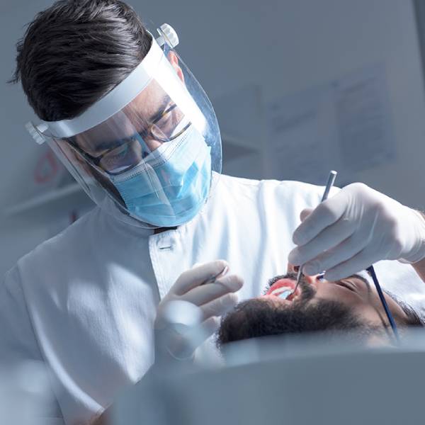 24-hour-dental-clinic-in-tehran
