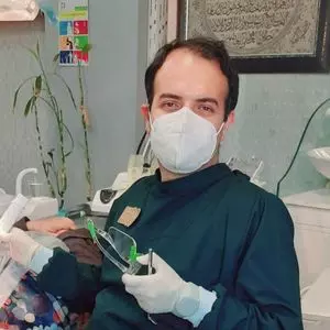 دکتر محمداحسان اشرف گنجویی