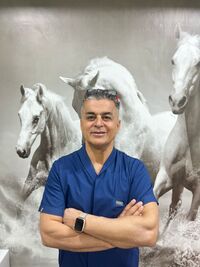 کلینیک دکتر شاهرخ یگانه